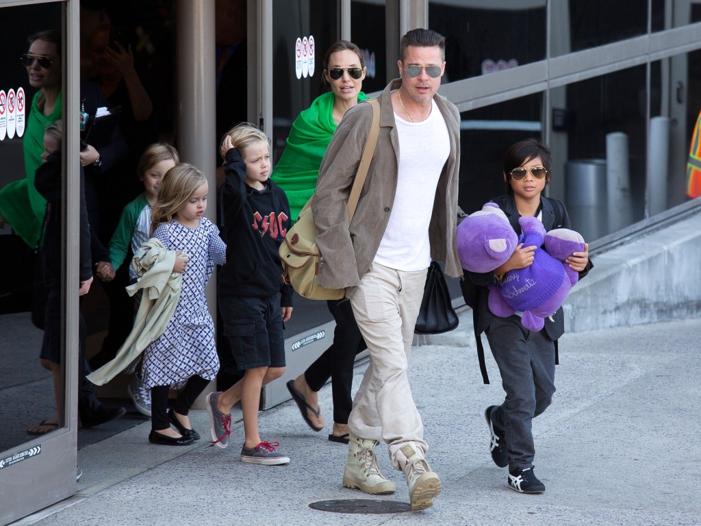 Brad Pitt Angelina Jolie and kids