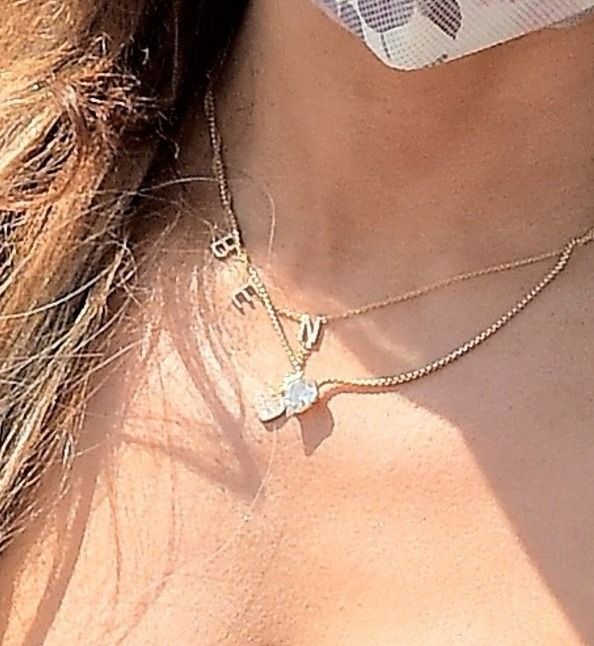 Jennifer Lopez "Ben" necklace