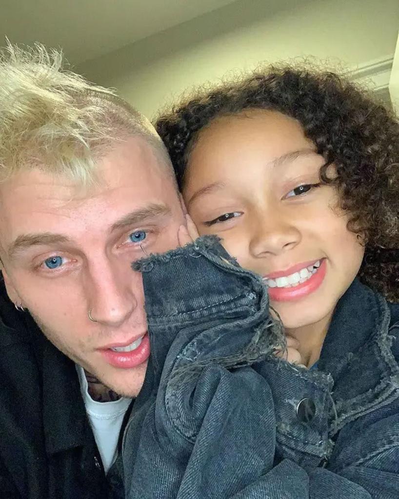 MGK snaps Instagram selfie with daughter Casie.