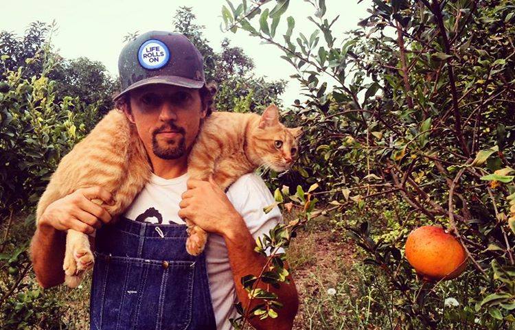 Jason Mraz and his cat