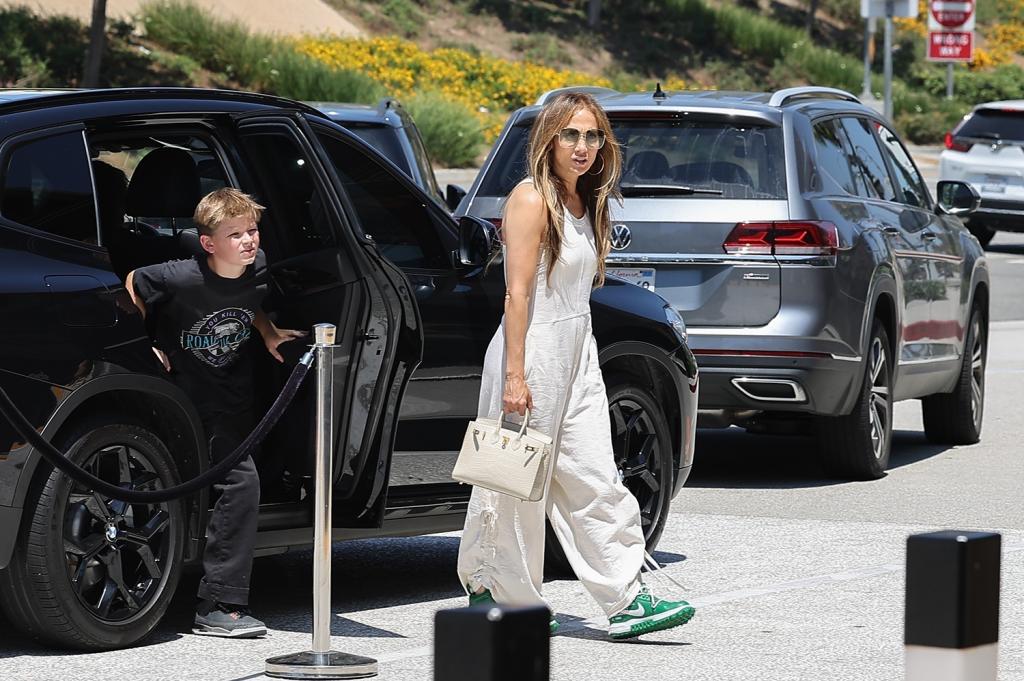 Samuel Affleck and Jennifer Lopez