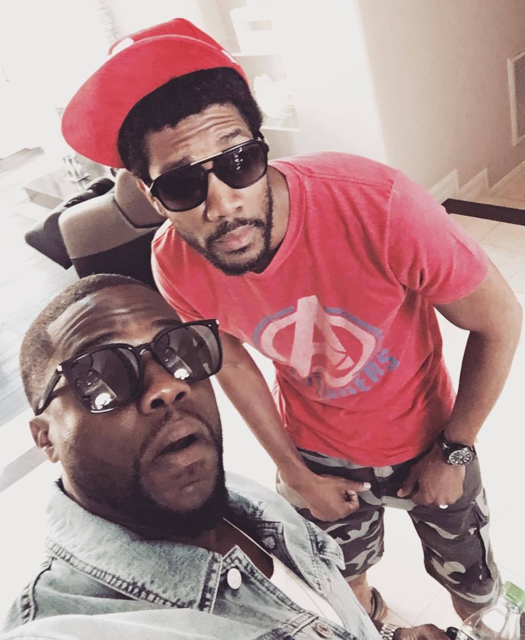 Kevin hart and JT Jackson selfie