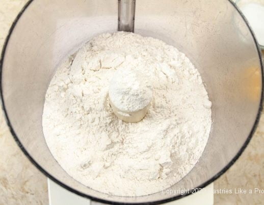 Flour in bowl