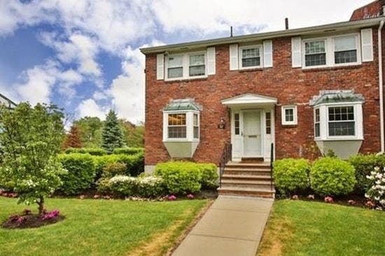 10 New Brookline Homes for Sale