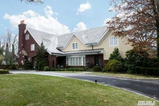 Wow House: $7M Custom Built Home in Woodmere