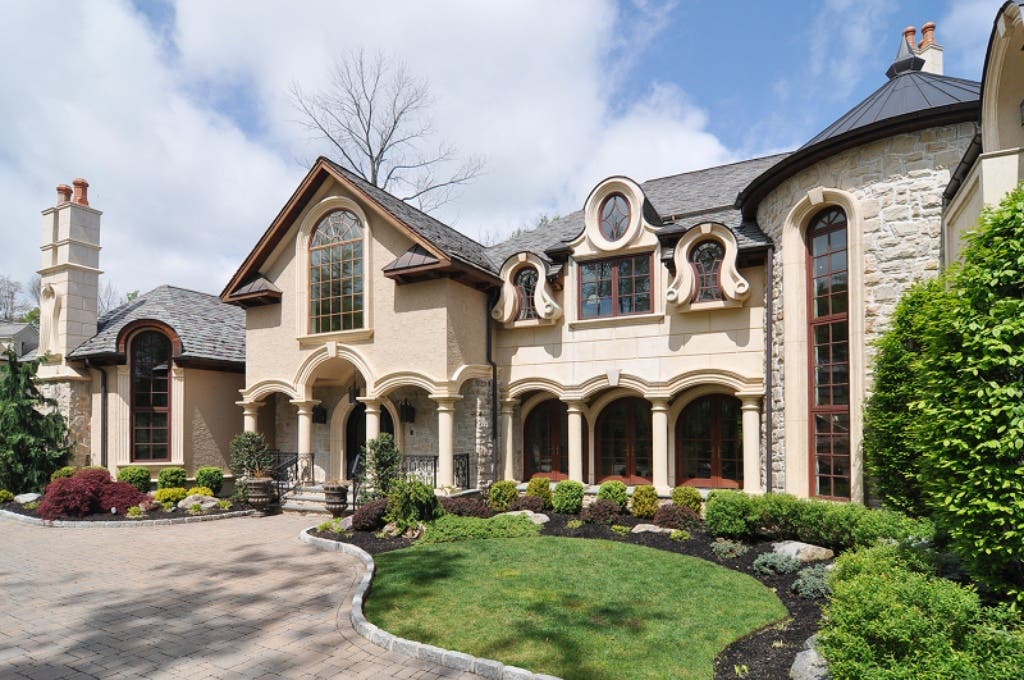 Melissa Gorga Moving To Franklin Lakes After Selling $3.8M Mansion: Report