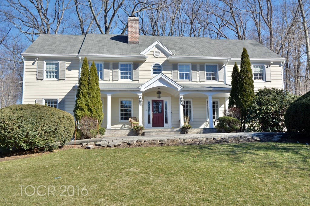 Several Wyckoff Home For $1M Are On The Market