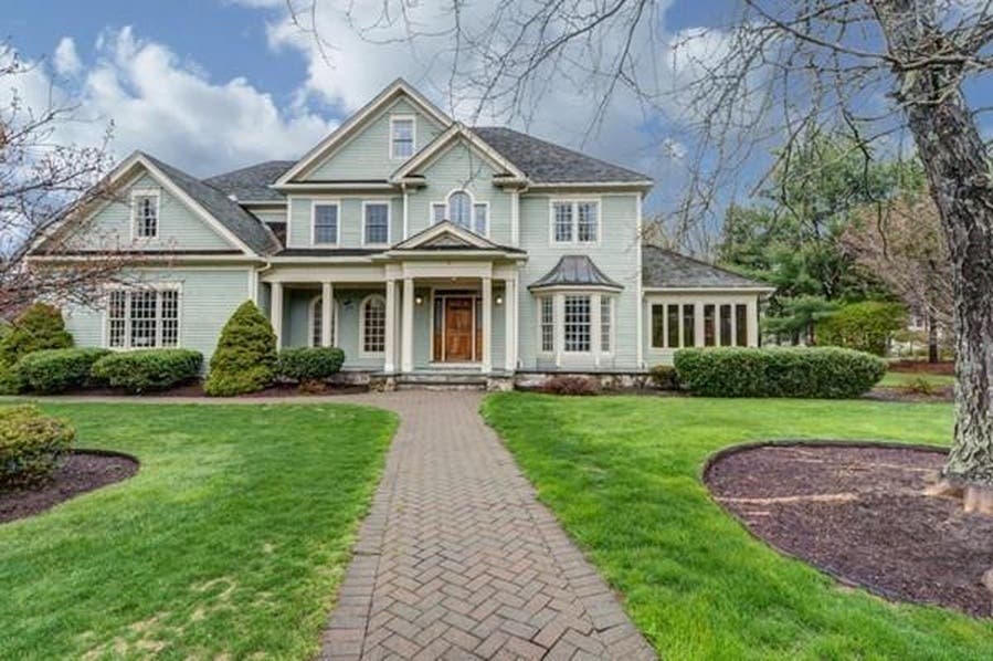 15 New Homes for Sale This Week in Bedford