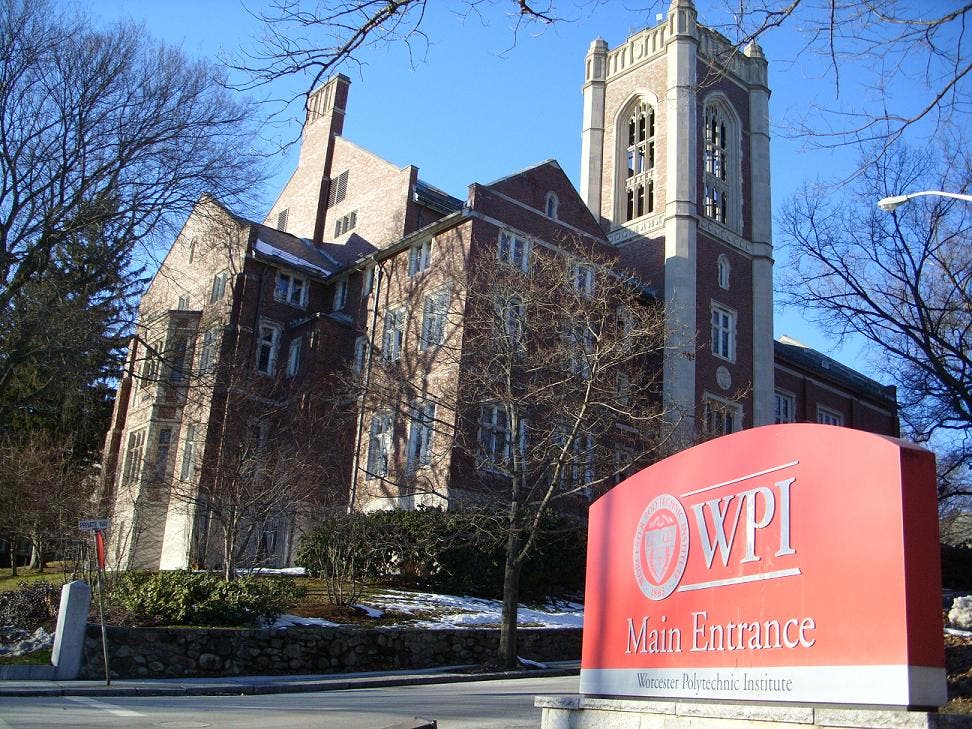 Caroline Johnston Named to Worcester Polytechnic Institute's Dean's List