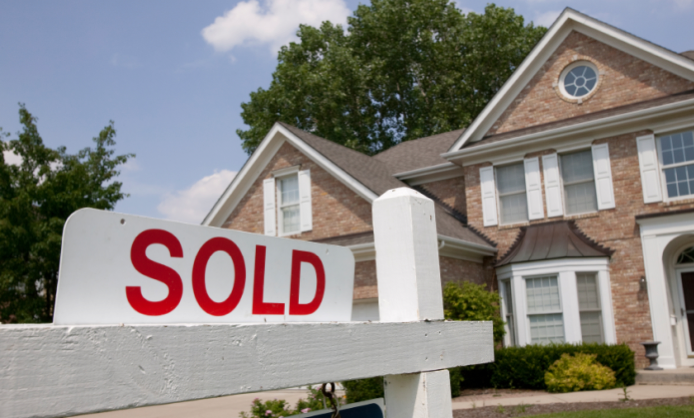 Home Sales Rise on Long Island