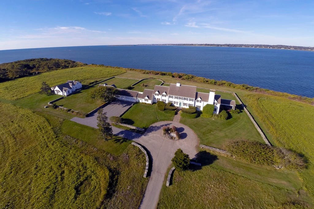 10 Most Luxurious Homes on the Market in Rhode Island