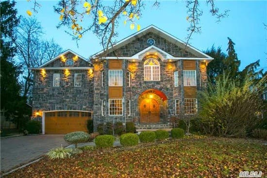 Wow House: Stone Colonial With 2-Story Foyer