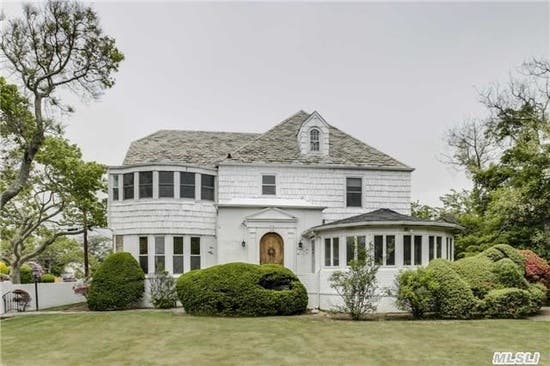 Wow House: Colonial Atlantic Beach Home With Private Beach Entrance