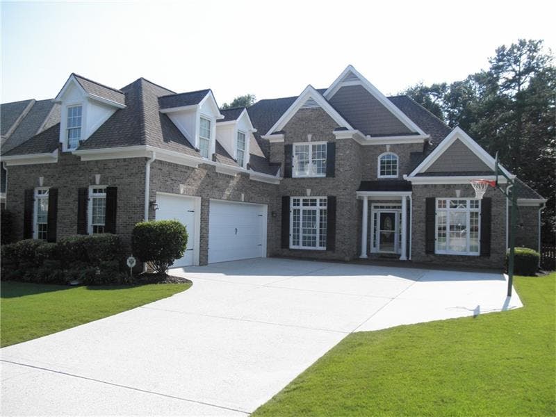 WOW! House in Mulberry River Plantation Has It All!