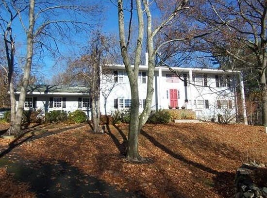 Open Houses in Beverly This Weekend