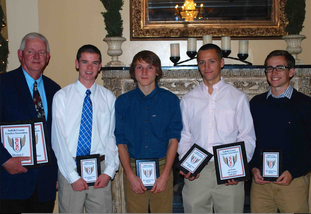 West Islip Get Top Awards at Cross-Country Dinner