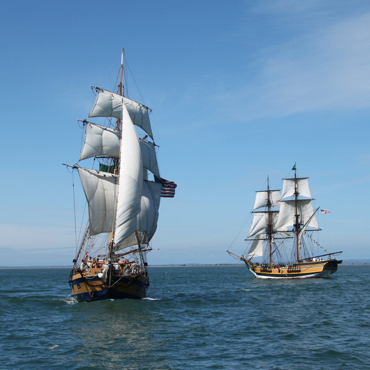 Ship Ahoy! ‘Pirates of the Caribbean’ Star Sails to Kirkland