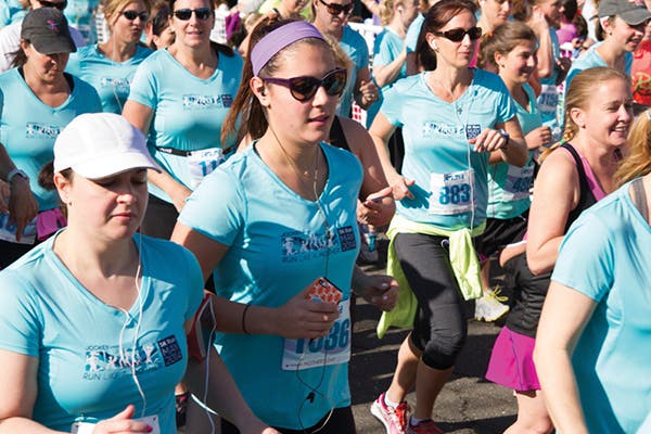 Run Like A Mother Inspires Milwaukee Women With Annual 5K Race