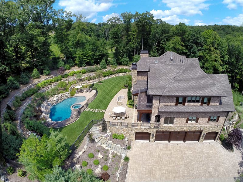 $3M Selling Price for 18-Room Quarry Mountain Lane Home