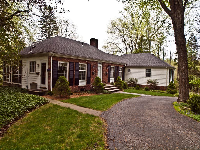 $491K Selling Price for 11-Room Cherry Tree Lane Home