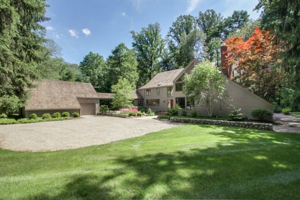 $1.85M Asking Price for 5-Bedroom Cedar Hill Drive Home