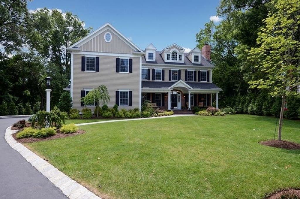 $2.875M Asking Price for 6-Bedroom Scenery Hill Drive Home