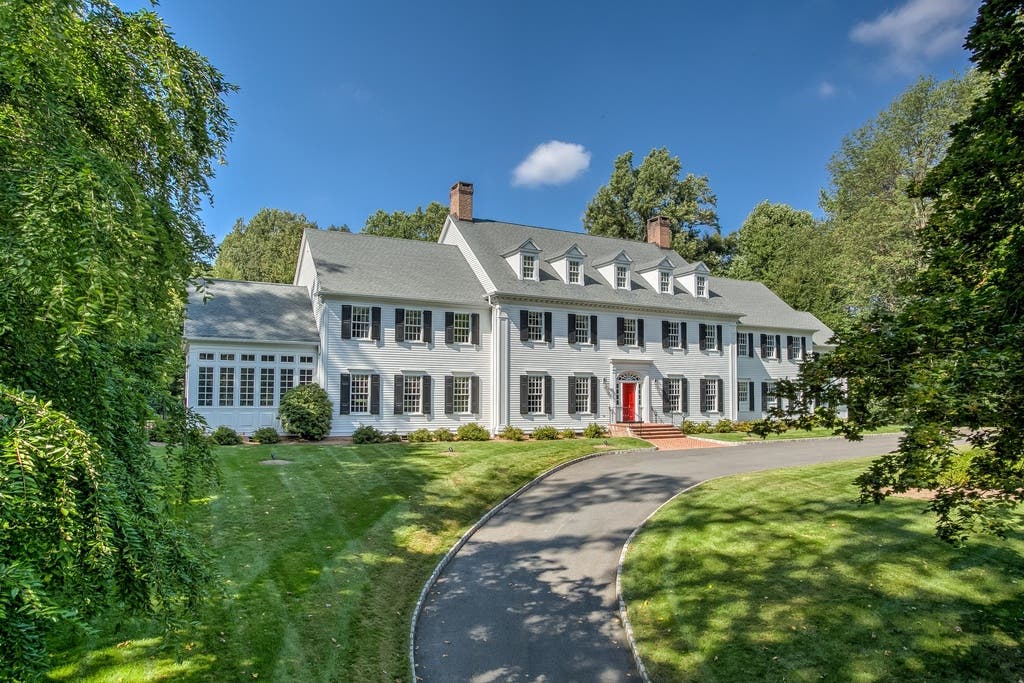 $3.15M Asking Price for 7-Bedroom Manor Hill Drive Home