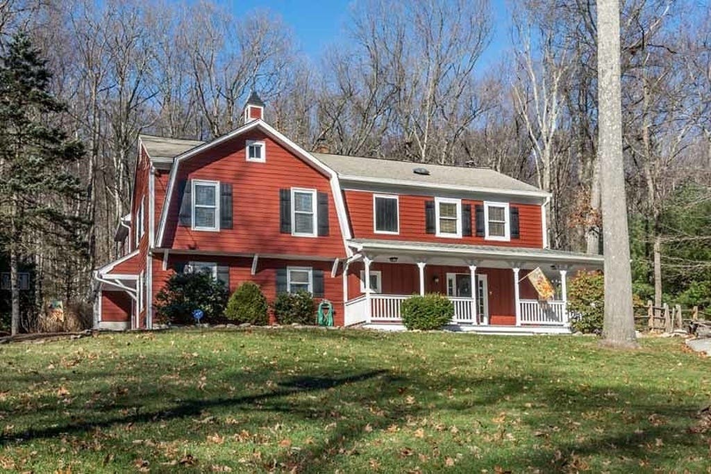 $399K Asking Price For 4-Bedroom Fairview Avenue Home