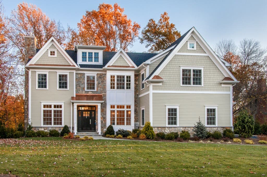 $2.975M: Take A Look At Chatham's Most Expensive House This Week