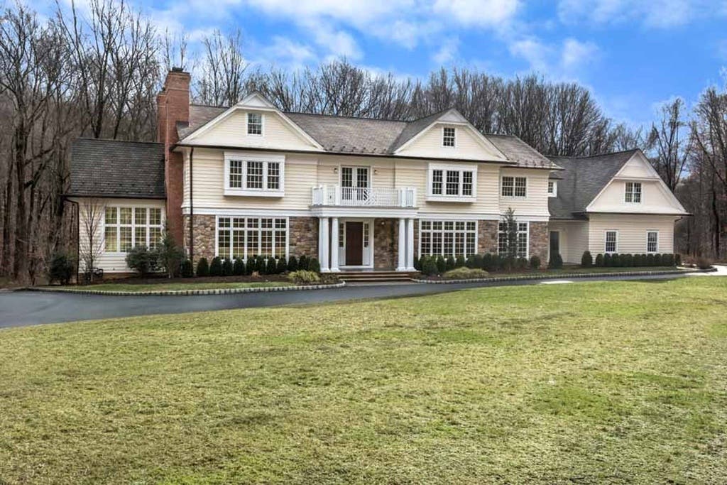 $3.28M: Take A Look At Morristown's Most Expensive Home This Week