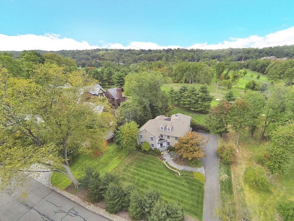 $1.399M: Take A Look Inside One Of Morristown's Most Expensive Homes