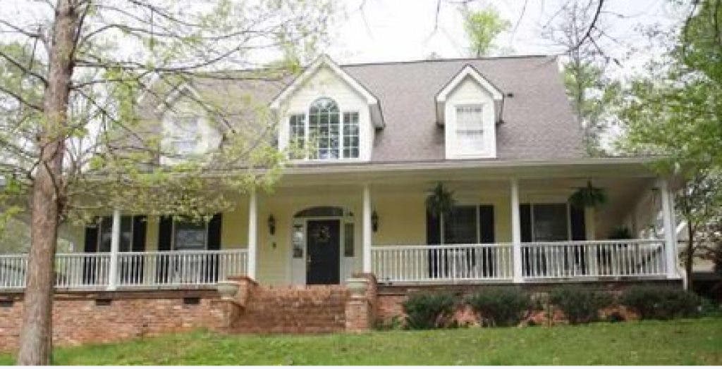 House Hunt: 10 Easley Homes For Sale