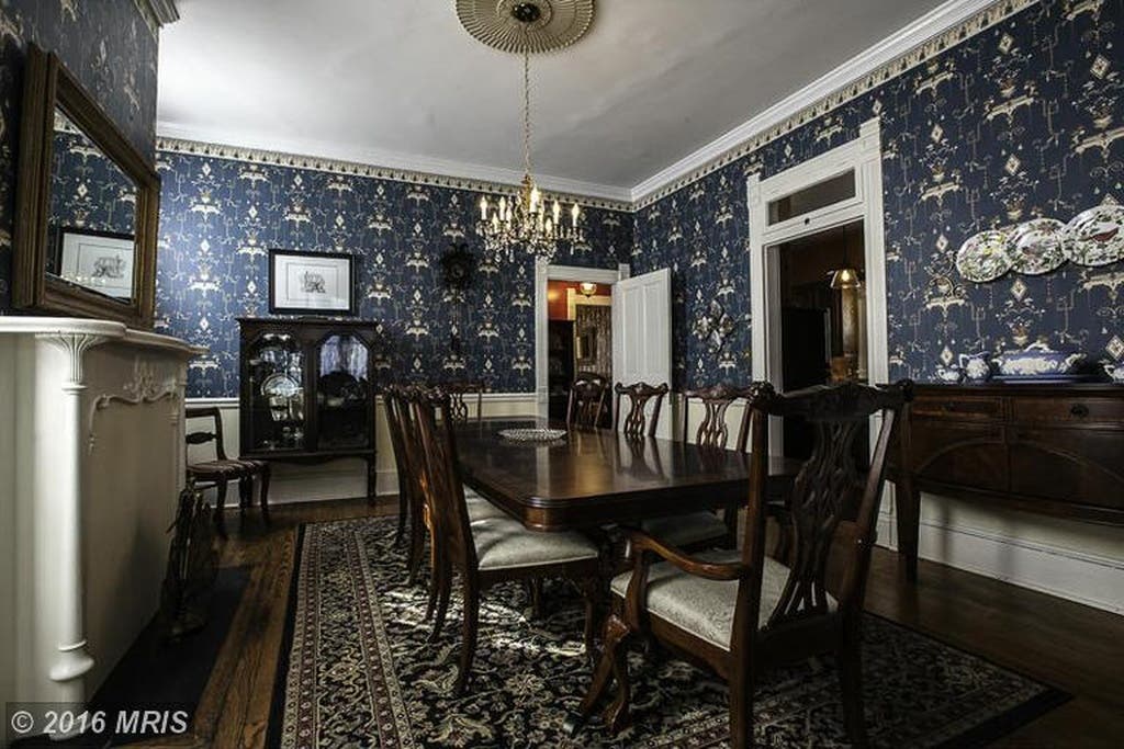 Look Inside $650K Victorian on Caroline Street