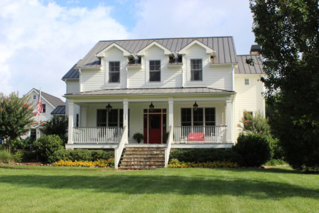 Wow! House: Gracious Farm Living on 3 Acres