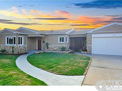 Hot Properties: Homes for Sale This Week in Lemon Grove