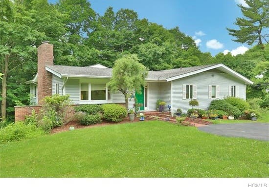 Look: Homes for Sale in Pleasantville and Briarcliff Manor June 24