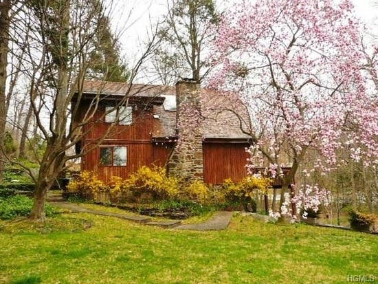 Look: Homes for Sale in Pleasantville and Briarcliff Manor July 15