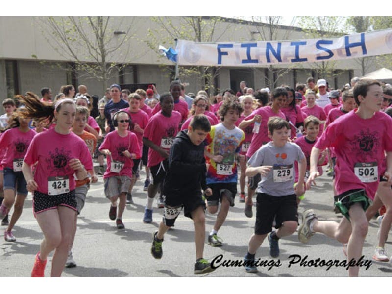 Register for the McAuliffe Charter's 7th Annual 5K