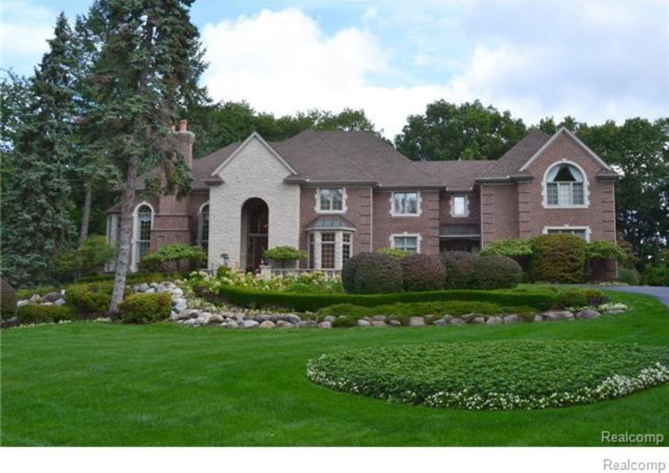 Michigan Wow Houses: 4 Amazing Estates Priced at $2.4 Million or Less