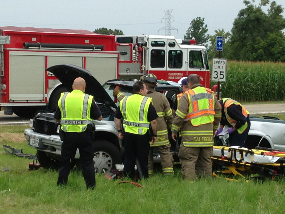 UPDATE: 3 Injured In Crash On 7 Mile Road