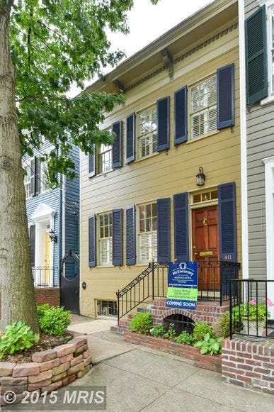 Old Town Alexandria 'WOW' House: Circa 1800 Home with Enchanting Garden