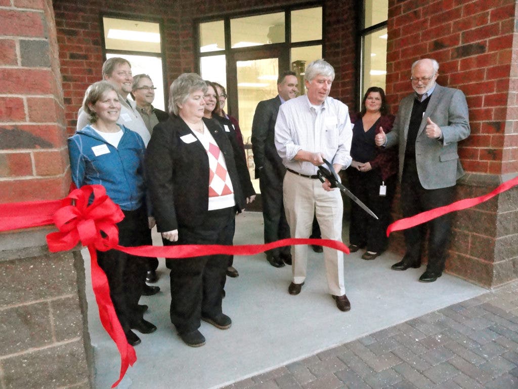 Marketplace & Main Celebrates Opening With Ribbon Cutting