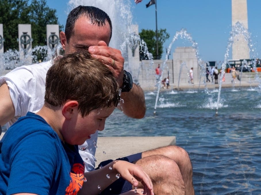 ER Visits Soar With Temperatures For Americans In Heat Dome