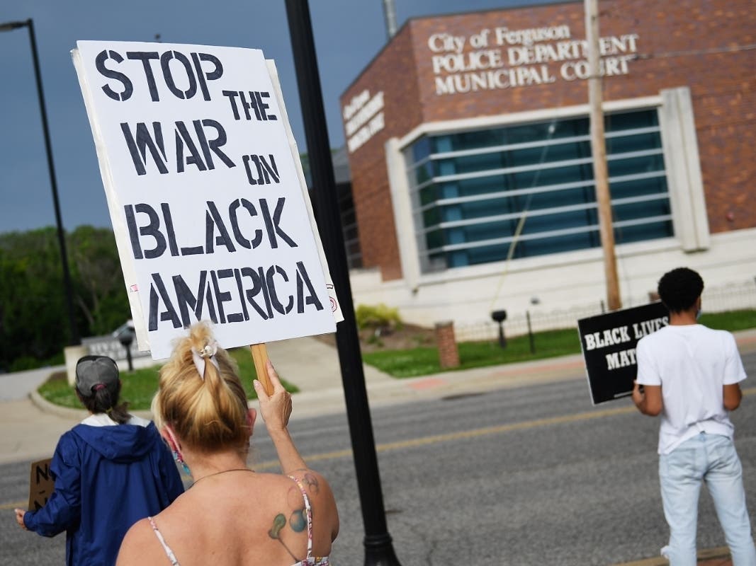 Ferguson Police Department Evacuated, Shots Fired: Police