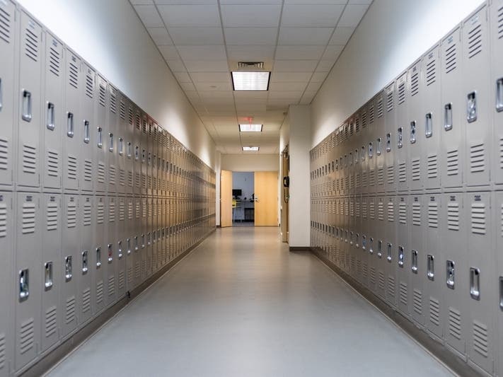 New Canaan Students Expected To Wear Masks In School Buildings