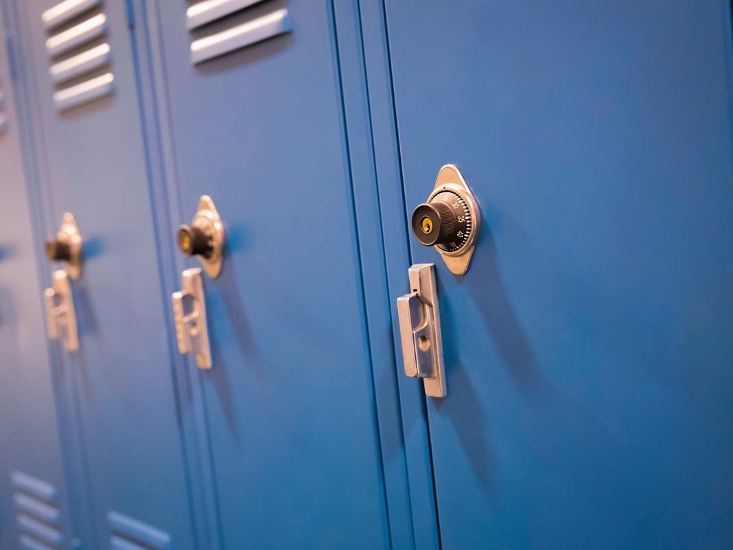 Nasrudin Abdirashad Warsame was charged with felony threats of violence (reckless disregard risk) and felony gun possession (under 18 years old).​