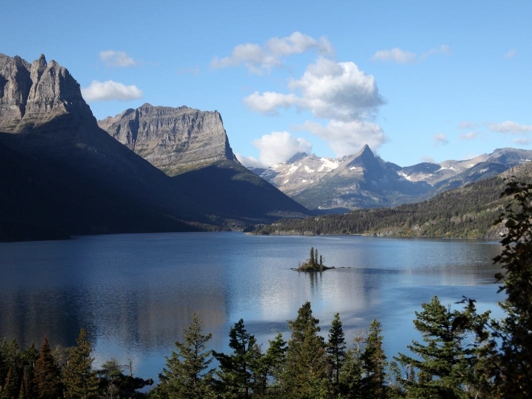 2 Hikers Found Dead On Dusty Star Mountain In Glacier National Park