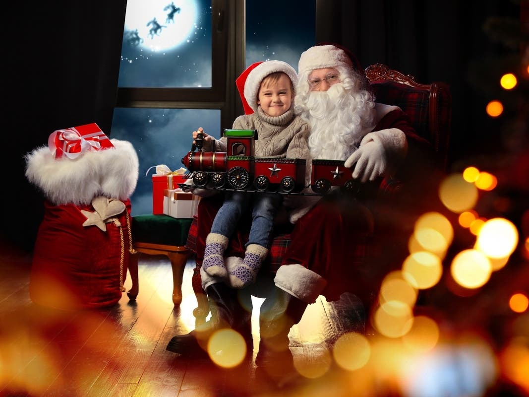 Here's where you can find in-person visits with Santa this holiday season. 