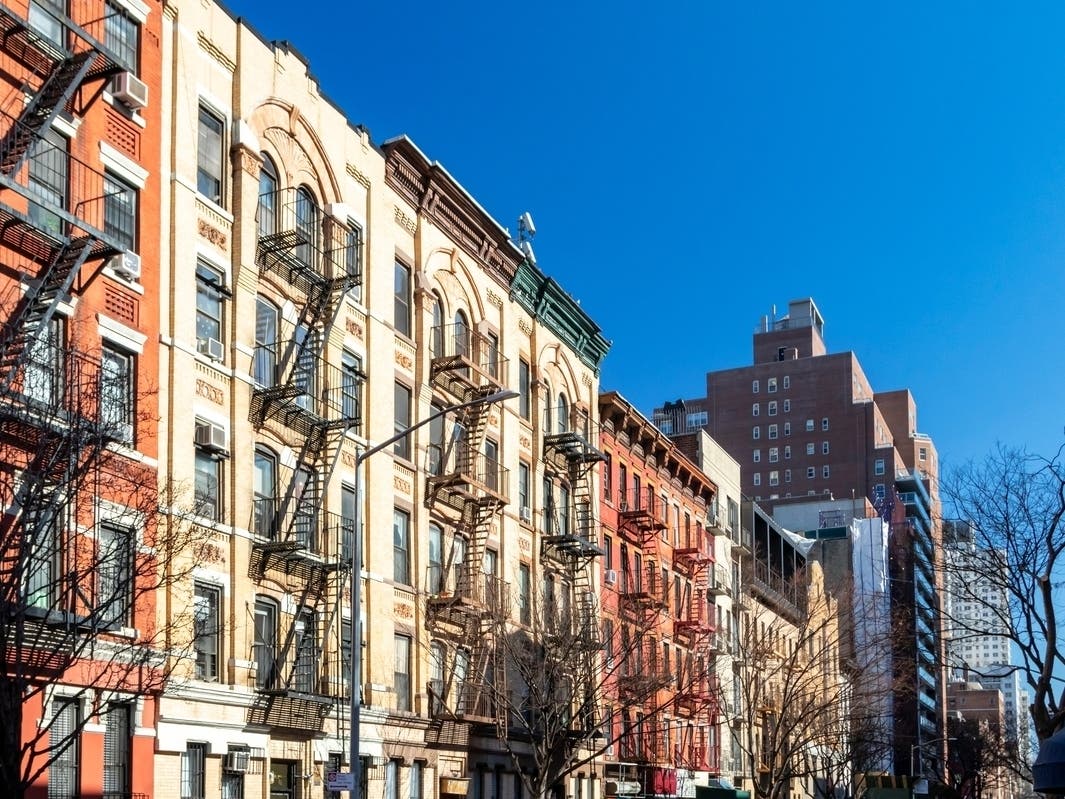 This week, city inspectors found mice in the West Village, roaches in Prospect Heights, lead paint in Washington Heights and more.
