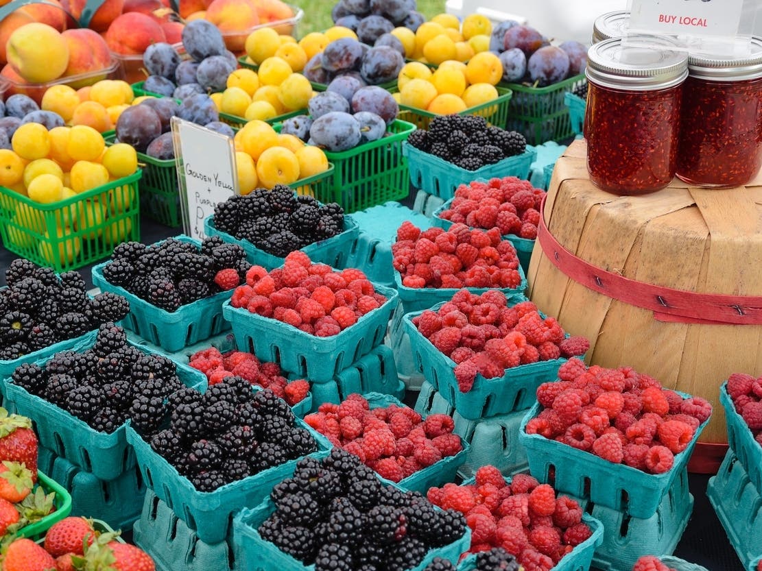 Offerings at local farmers markets change seasonally, so be aware of what produce is in season in your area to know what to expect at the market. Don't be afraid to try new foods and ask for recommendations. 